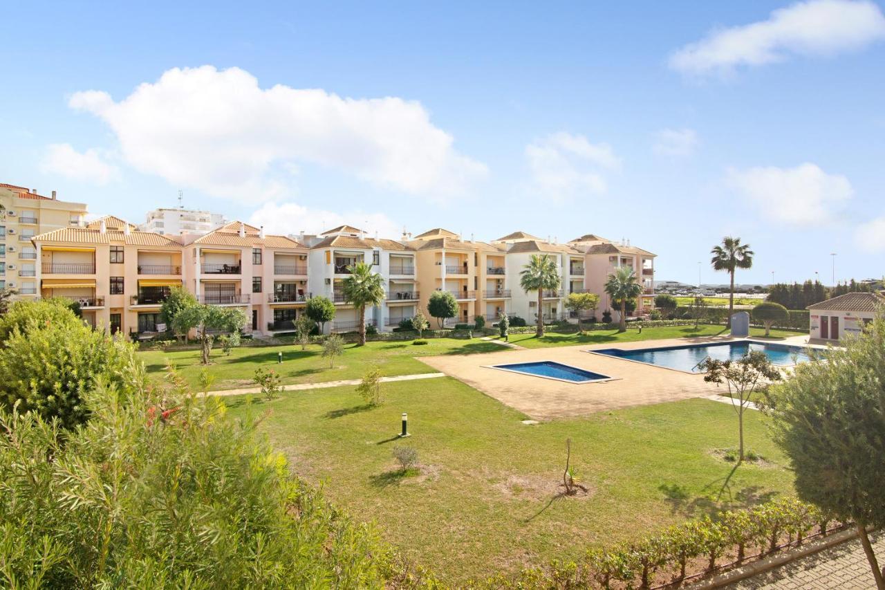 Columbus Beach Apartment Quarteira Exterior photo