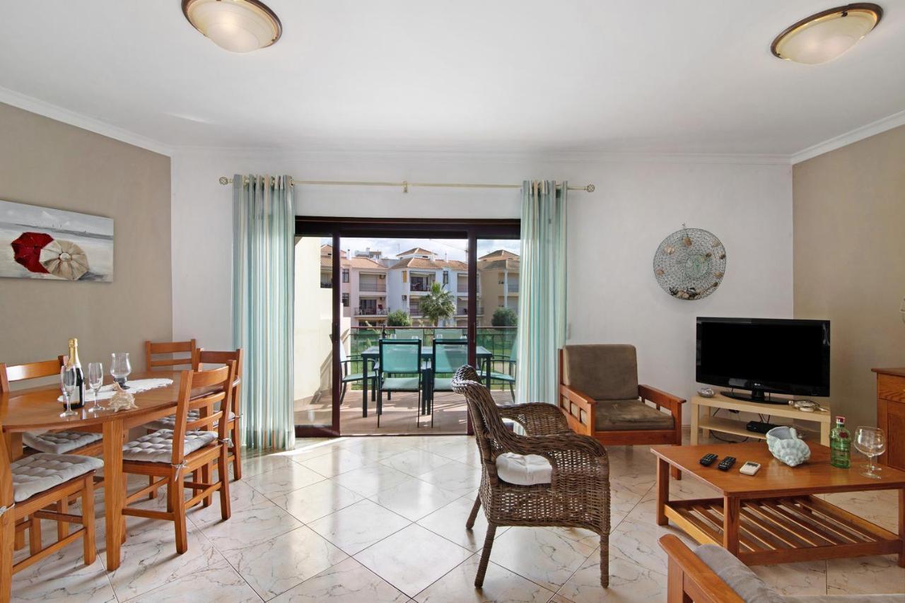 Columbus Beach Apartment Quarteira Exterior photo