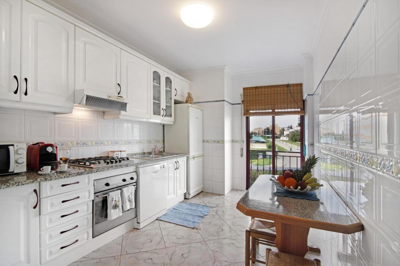 Columbus Beach Apartment Quarteira Exterior photo